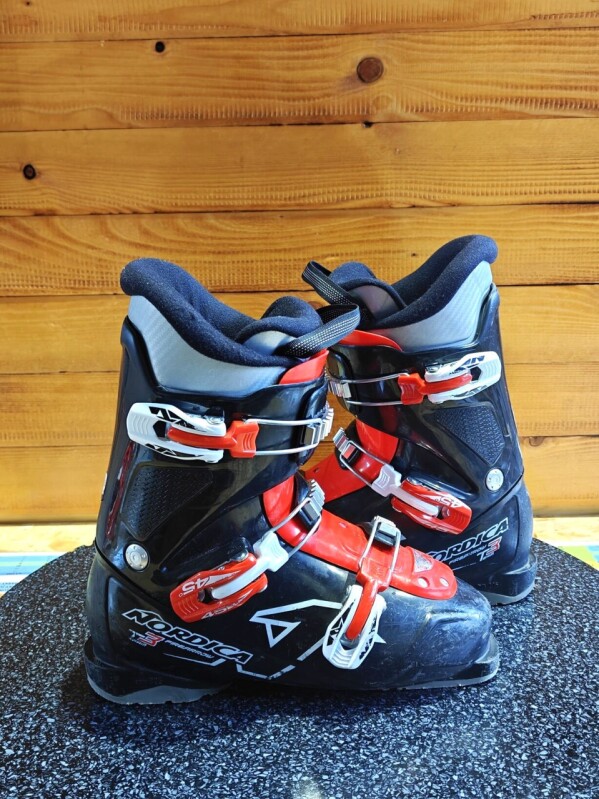 LYŽIARKY NORDICA FIREARROW T3 26MP